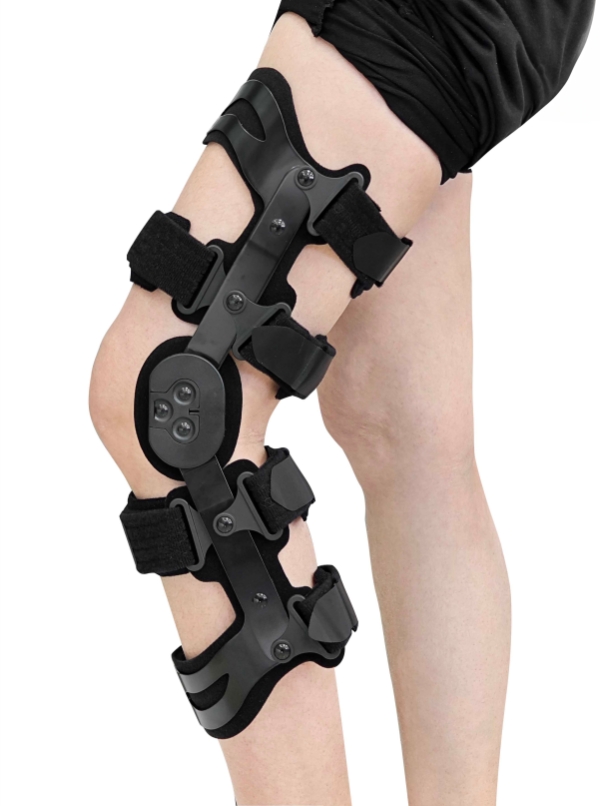 SUPER CARE Functional knee orthosis with a frame