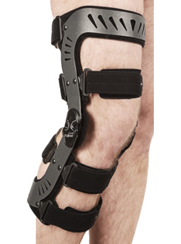 FOLLOW knee brace with regulated range of motion